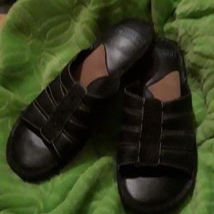 Women's Dockers Black Leather sandals